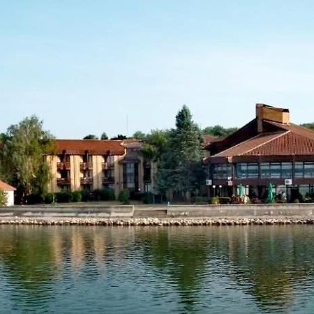 Hotel Golubacki Grad Голубац Екстериор снимка