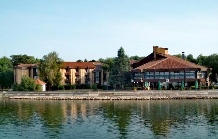 Hotel Golubacki Grad Голубац Екстериор снимка